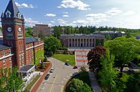 University of Holy Cross