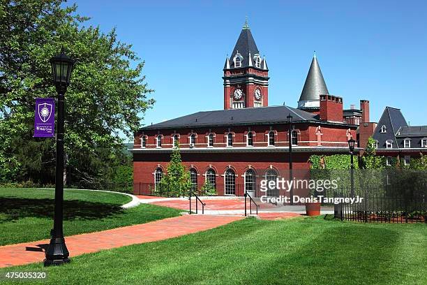 University of Holy Cross