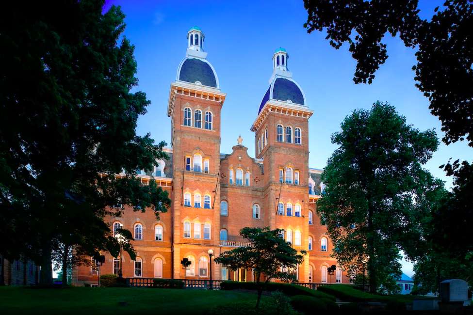 Washington and Jefferson College